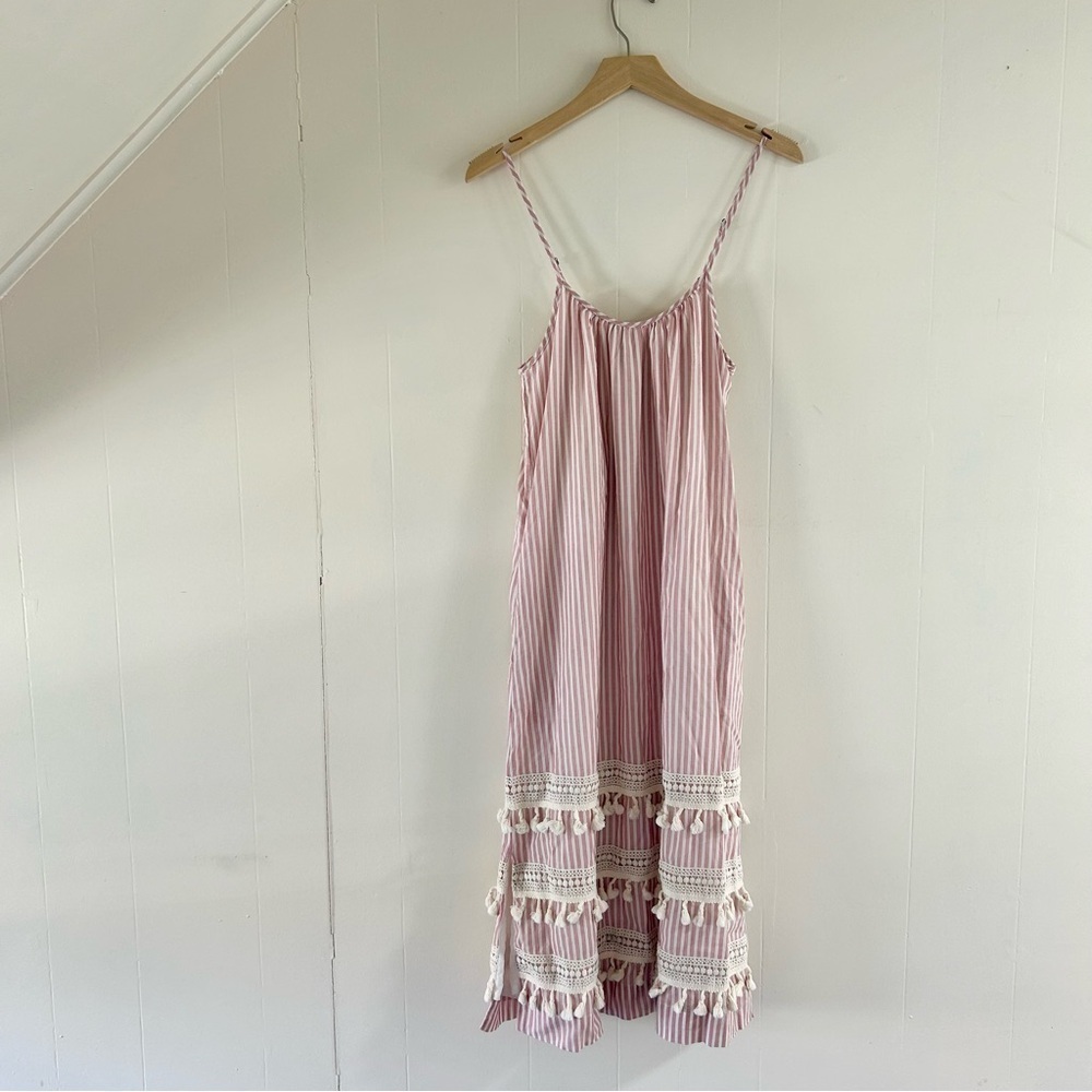 Trovata Birds of Paradis Striped Midi Dress in Pink sz XS‎